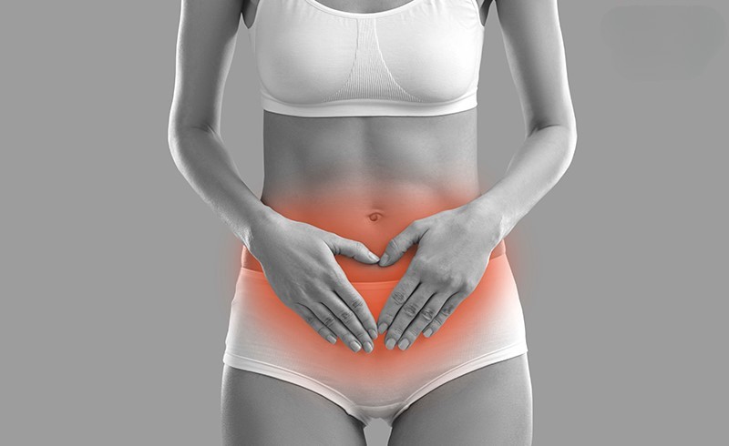 Kinh nguyệt kéo dài ra màu đen kèm đau bụng dưới là dấu hiệu cảnh báo nhiều bệnh lý phụ khoa nguy hiểm