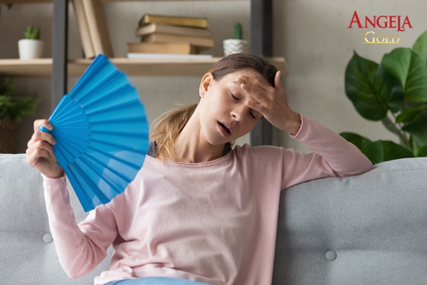 Triệu chứng tiền mãn kinh kéo dài bao lâu? Làm gì để hạn chế?