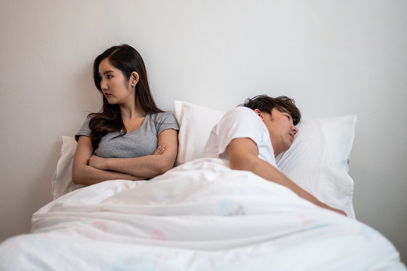 Mất kinh nguyệt, giảm ham muốn tình dục, dễ cáu gắt… là dấu hiệu của tiền mãn kinh sớm