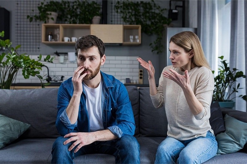 Bốc hỏa có thể khiến phụ nữ dễ cáu gắt, ảnh hưởng đến hạnh phúc gia đình