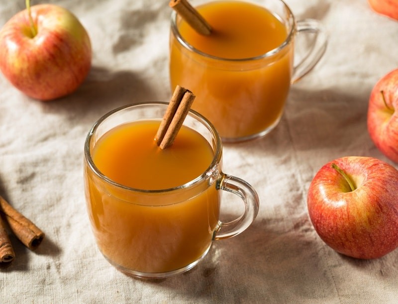 Chị em nên thêm nước ép táo vào danh sách những loại thức uống tốt cho sức khỏe