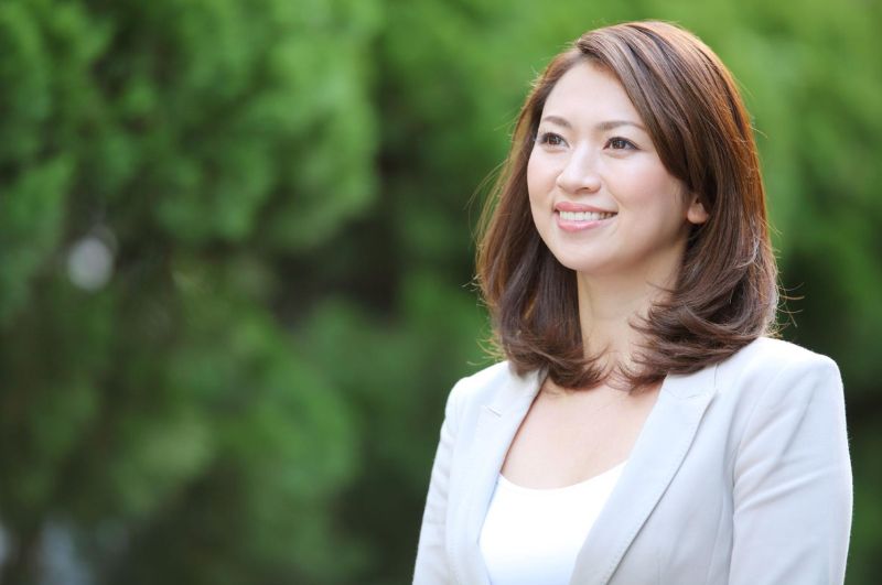 tuổi mãn kinh ở bao nhiêu