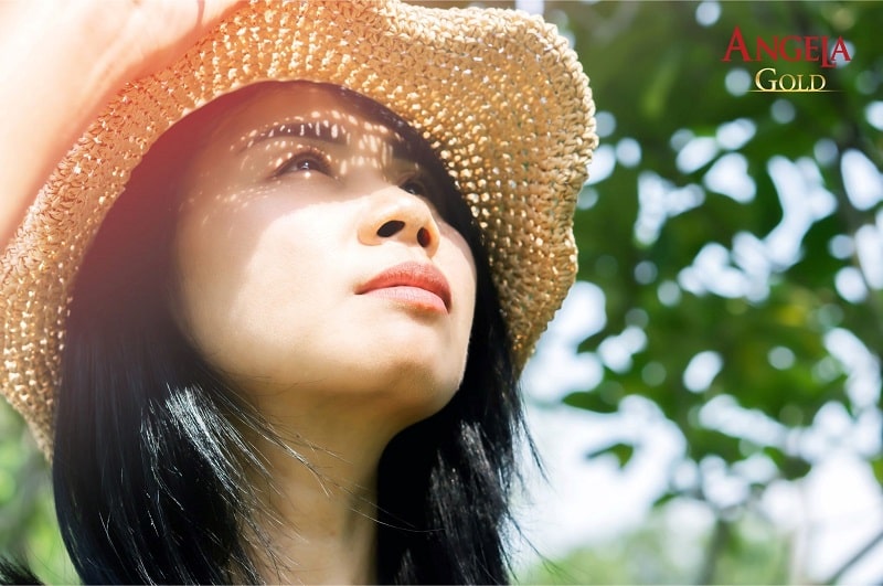 Tiếp xúc ánh nắng mặt trời gây nám da