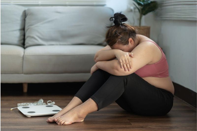 Tăng cân tiền mãn kinh không chỉ ảnh hưởng đến ngoại hình mà còn gây ra nhiều vấn đề sức khỏe nguy hiểm