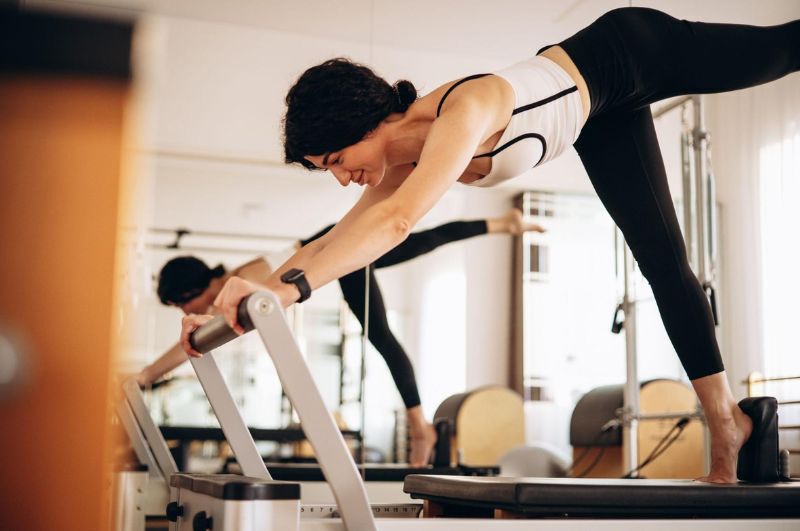 Pilates giúp tăng cường xương khớp và cải thiện đời sống tình dục nữ giới