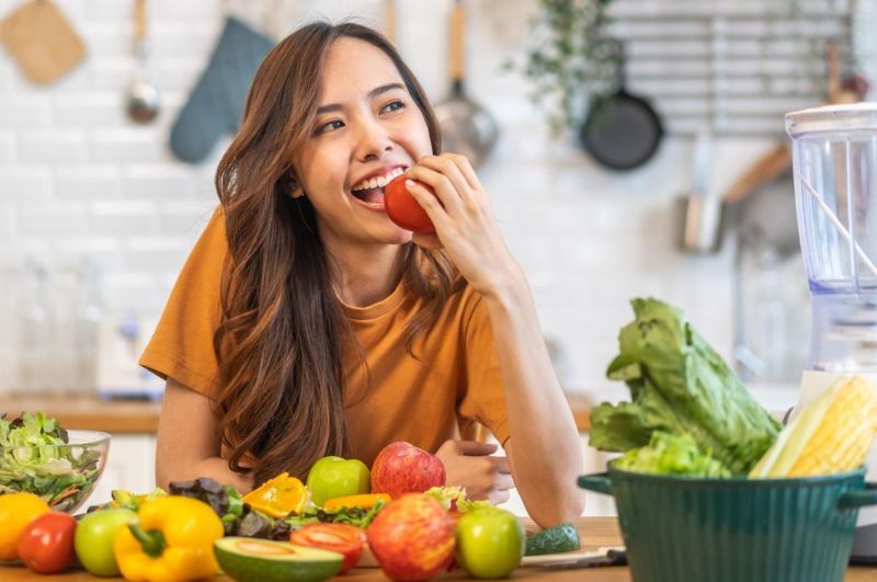 Chế độ ăn uống khoa học hỗ trợ cân bằng nội tiết tố trong cơ thể