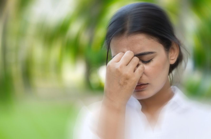 phụ nữ bị chóng mặt